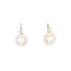 Boucles d'oreilles dormeuses en or blanc perles et diamants - Castafiore