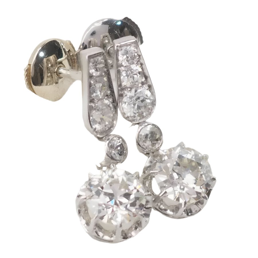 Boucles d'oreilles Dormeuses en or blanc, platine et diamants - Castafiore