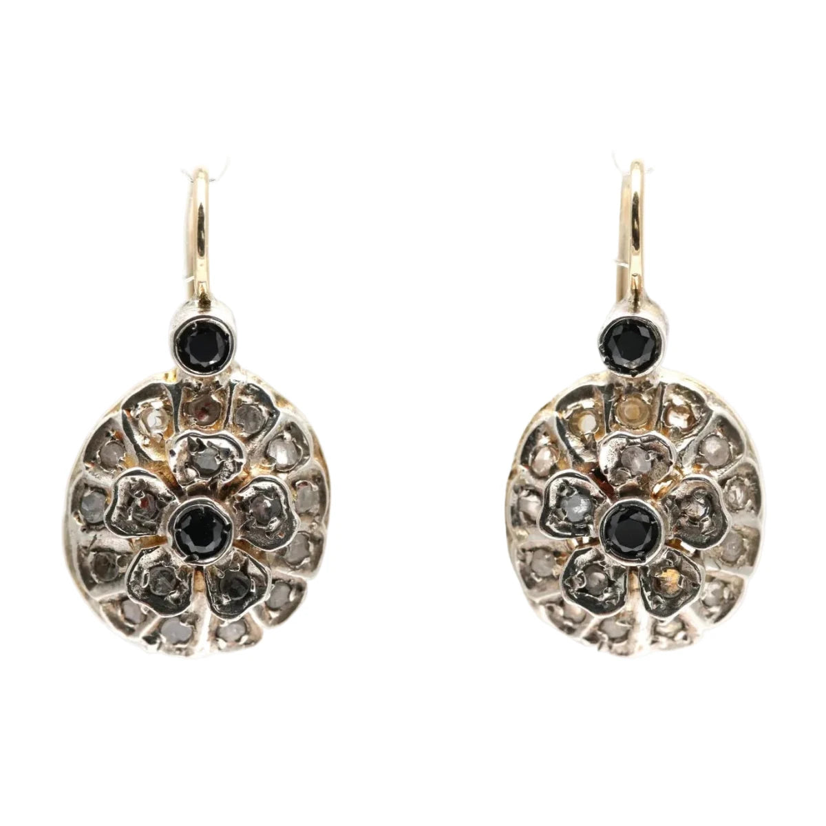 Boucles d'oreilles Dormeuses en or jaune, argent, saphirs et diamants - Castafiore