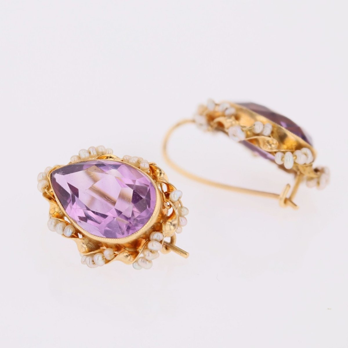 Earrings amethyst and pearl sleepers