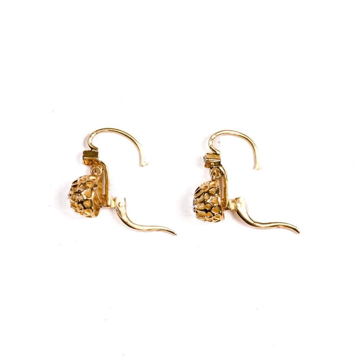 Boucles d'oreilles Dormeuses en or jaune et blanc et diamants - Castafiore