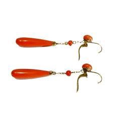 Boucles d'oreilles Dormeuses en or jaune et corail - Castafiore