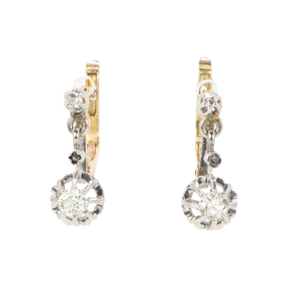 Boucles d'oreilles Dormeuses en or jaune et diamants - Castafiore