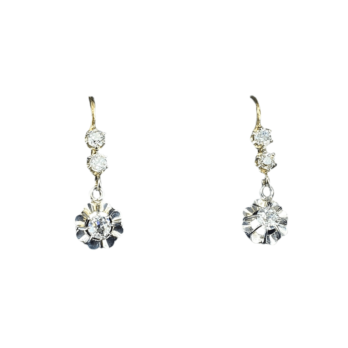 Boucles d’oreilles dormeuses en or jaune et diamants - Castafiore