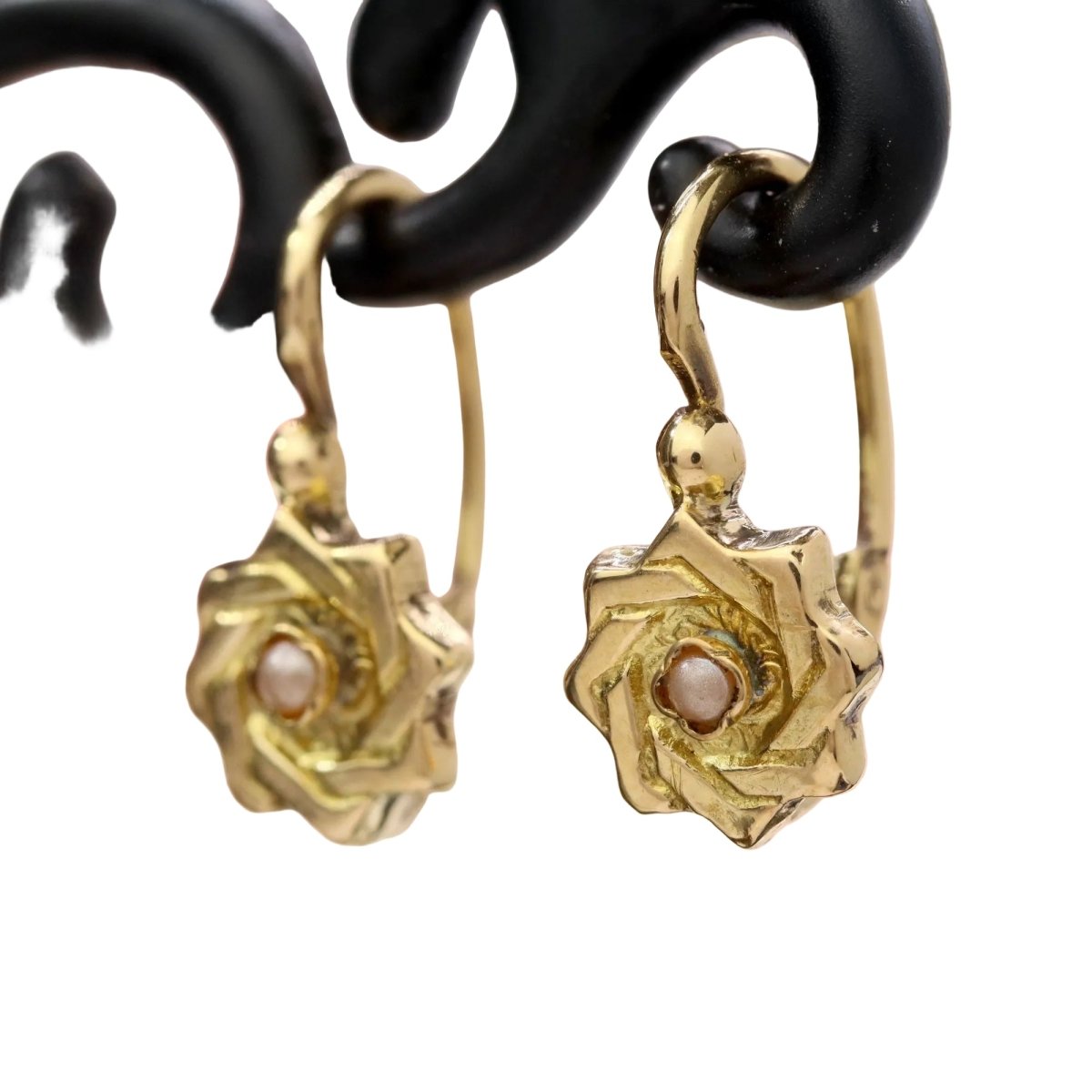 Sleepers yellow gold stars fine pearls