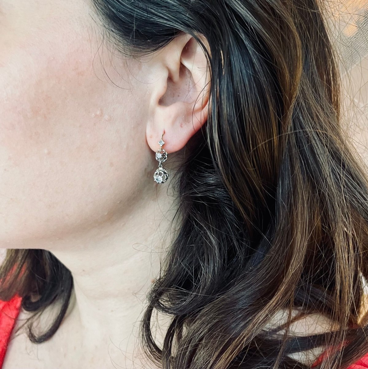 Boucles d'oreilles Dormeuses en or jaune, or blanc et diamants - Castafiore