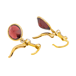 Boucles d'oreilles Dormeuses en or jaune, or blanc, platine, grenats et diamants - Castafiore