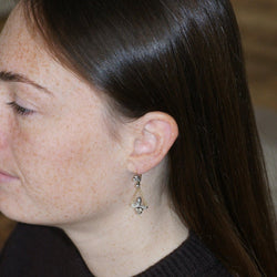 Boucles d'oreilles Dormeuses en or jaune, or rose, argent, et diamants - Castafiore