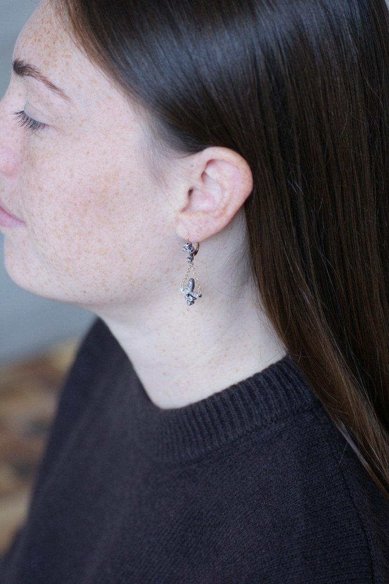 Boucles d'oreilles Dormeuses en or jaune, or rose, argent, et diamants - Castafiore