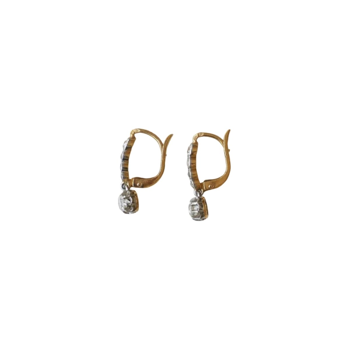 Boucles d'oreilles Dormeuses en or jaune, platine et diamants - Castafiore
