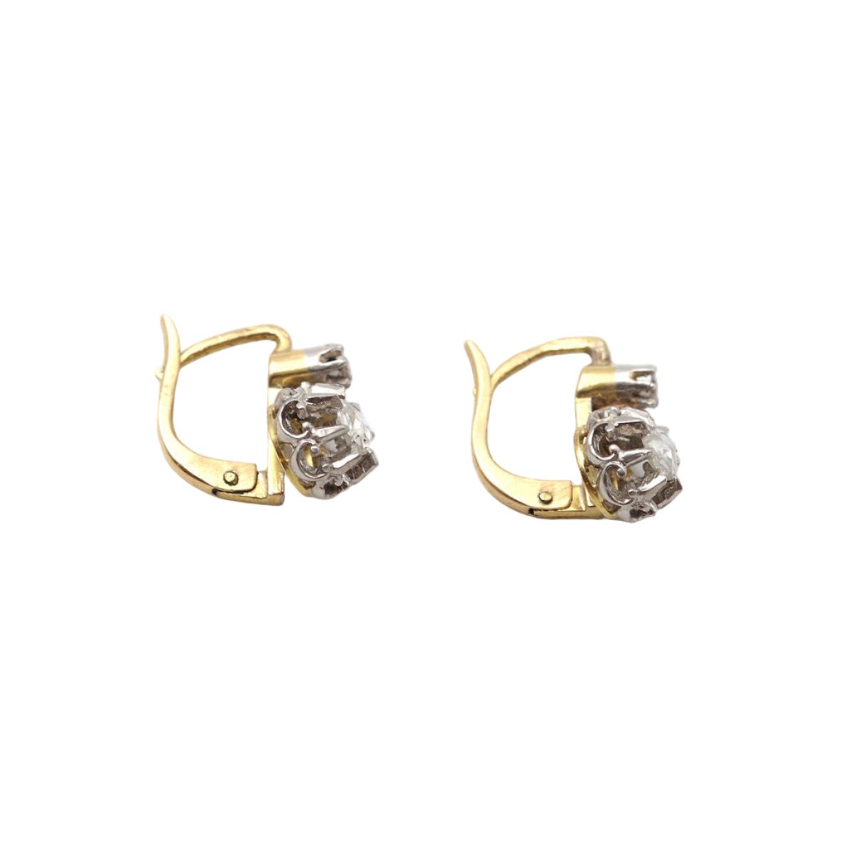 Boucles d'oreilles Dormeuses en or jaune, platine et diamants - Castafiore