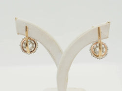 Boucles d'oreilles Dormeuses en or jaune, platine et diamants - Castafiore