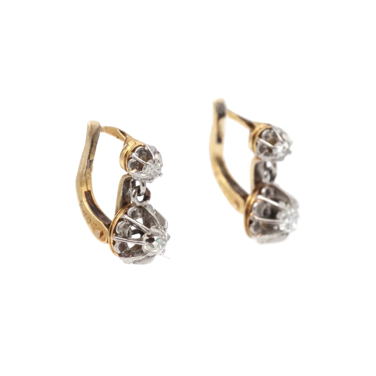 Boucles d'Oreilles Dormeuses en or jaune, platine, et diamants - Castafiore