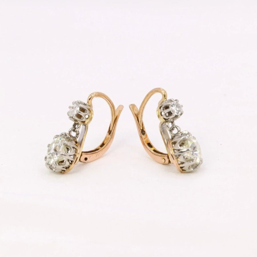 Boucles d'oreilles Dormeuses en or jaune, platine, et diamants - Castafiore
