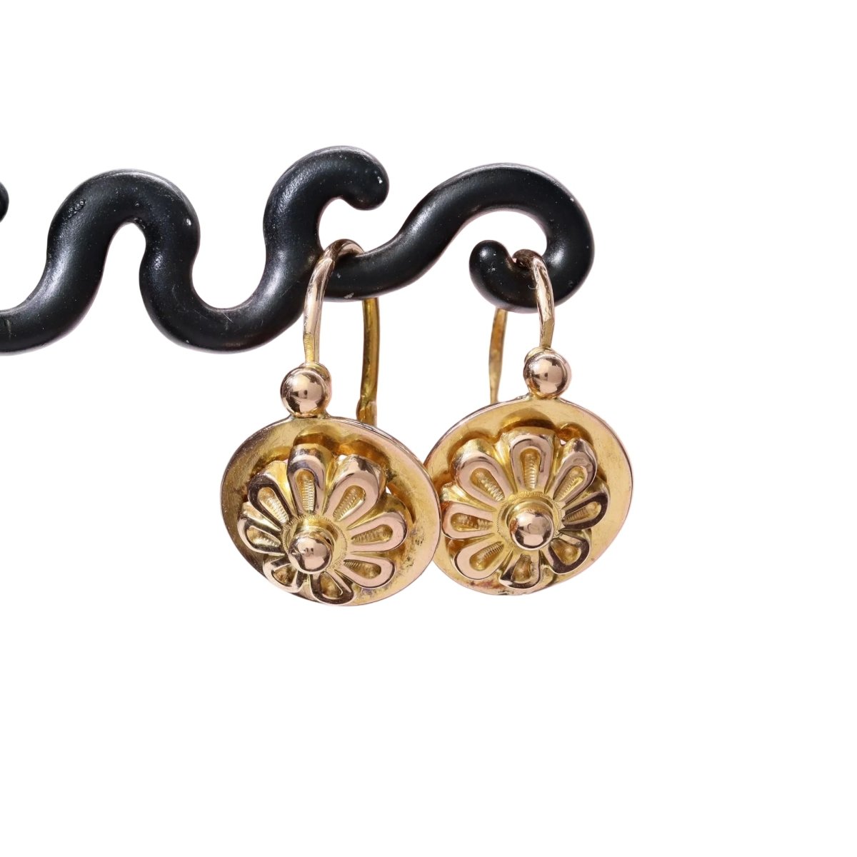 Antique sleepers rose gold flowers