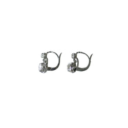 Boucles d'oreilles Dormeuses en platine et diamants - Castafiore