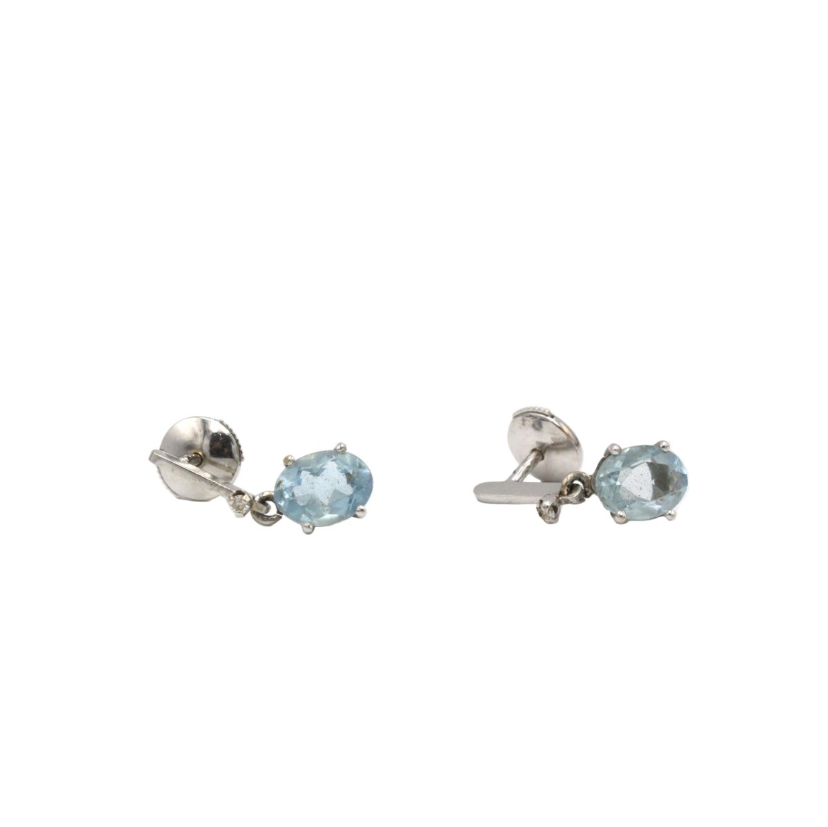 Boucles d'oreilles en or blanc, aigues - marines, et diamants - Castafiore