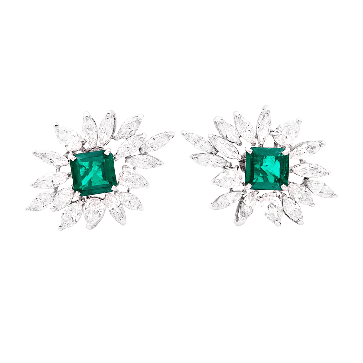 Boucles d'oreilles en or blanc, émeraudes et diamants - Castafiore