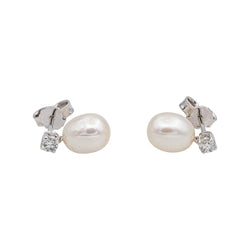 Boucles d'oreilles en or blanc, perles et diamants - Castafiore