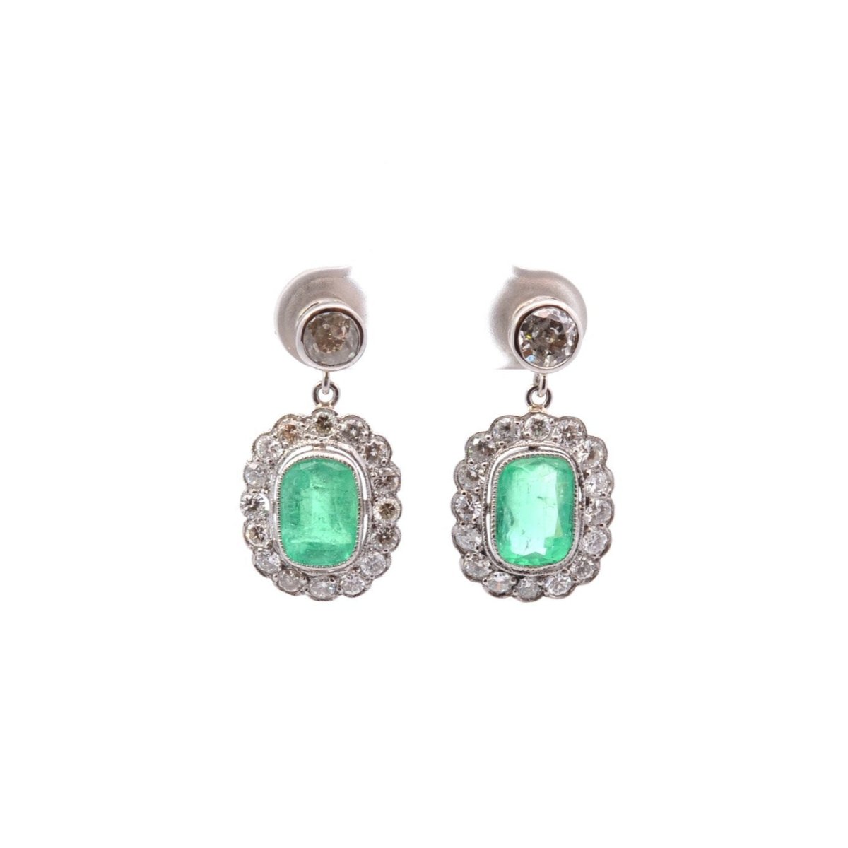 Boucles d'oreilles en or blanc, platine, émeraude et diamants - Castafiore