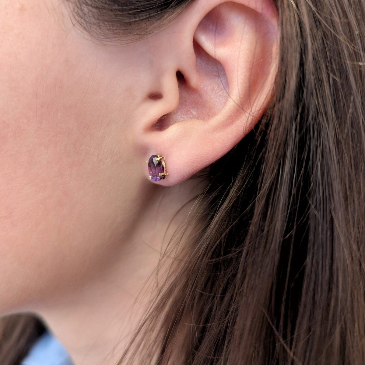 Boucles d'oreilles en or jaune 18 carats et améthystes - Castafiore