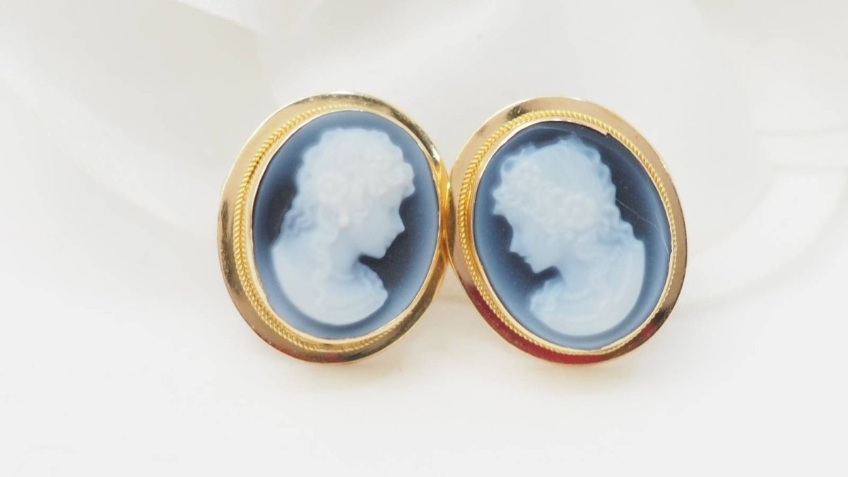 Boucles d'oreilles en or jaune 18kt 750 et camée sur onyx - Castafiore