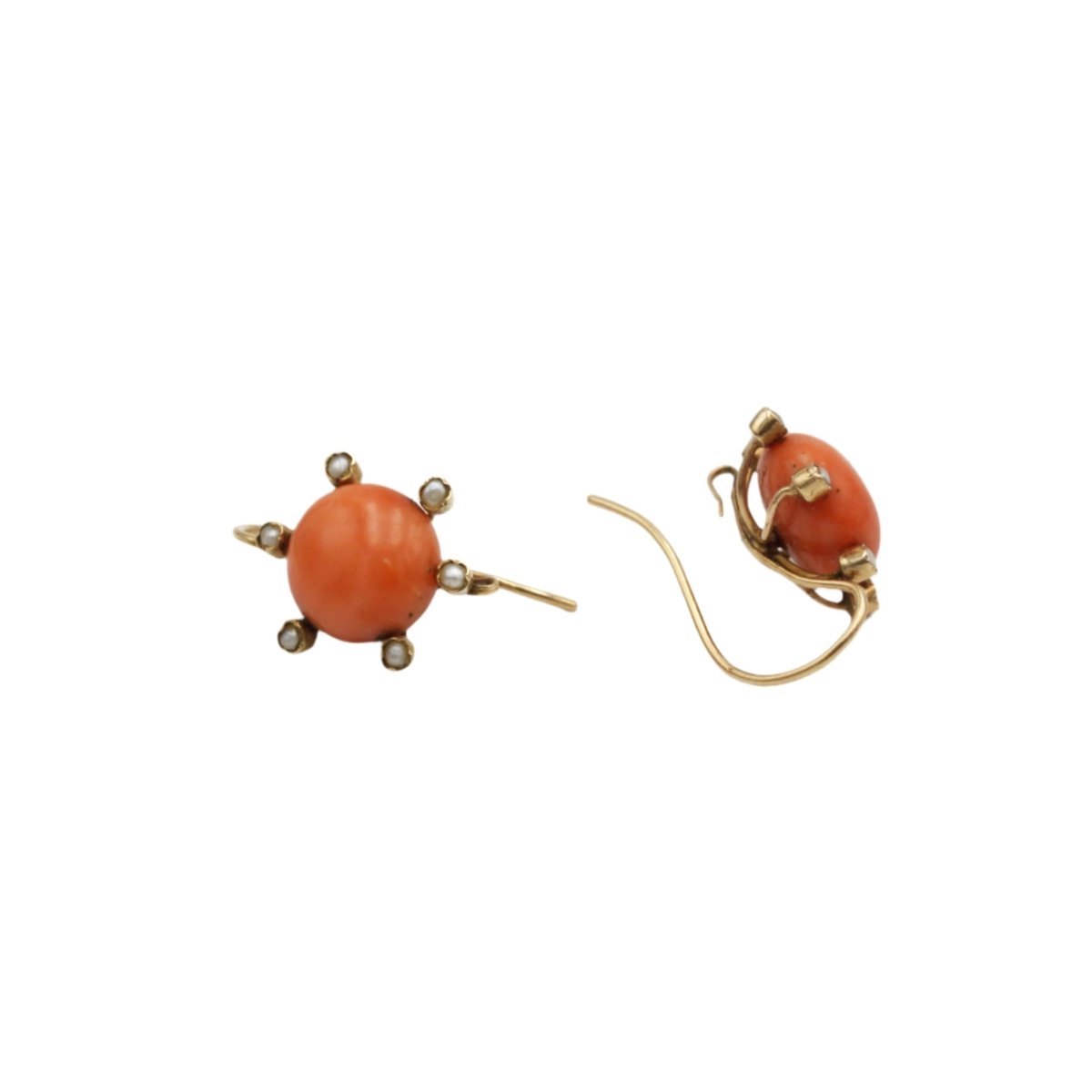 Boucles d'oreilles en or jaune, corail et perles - Castafiore