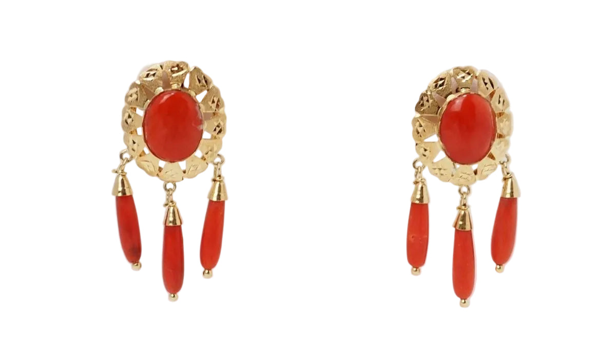 Boucles d'oreilles en or jaune et corail - Castafiore