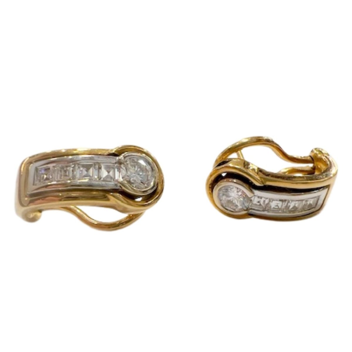 Boucles d'oreilles en or jaune et diamants - Castafiore