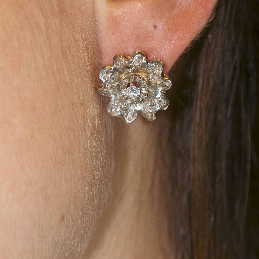 Boucles d'oreilles en or jaune, or blanc et diamants - Castafiore
