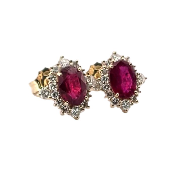 Boucles d'oreilles en or jaune, rubis et diamants - Castafiore
