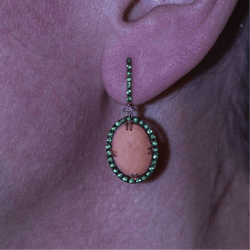 Boucles d'oreilles en or rose, tsavorites, corail et diamants - Castafiore