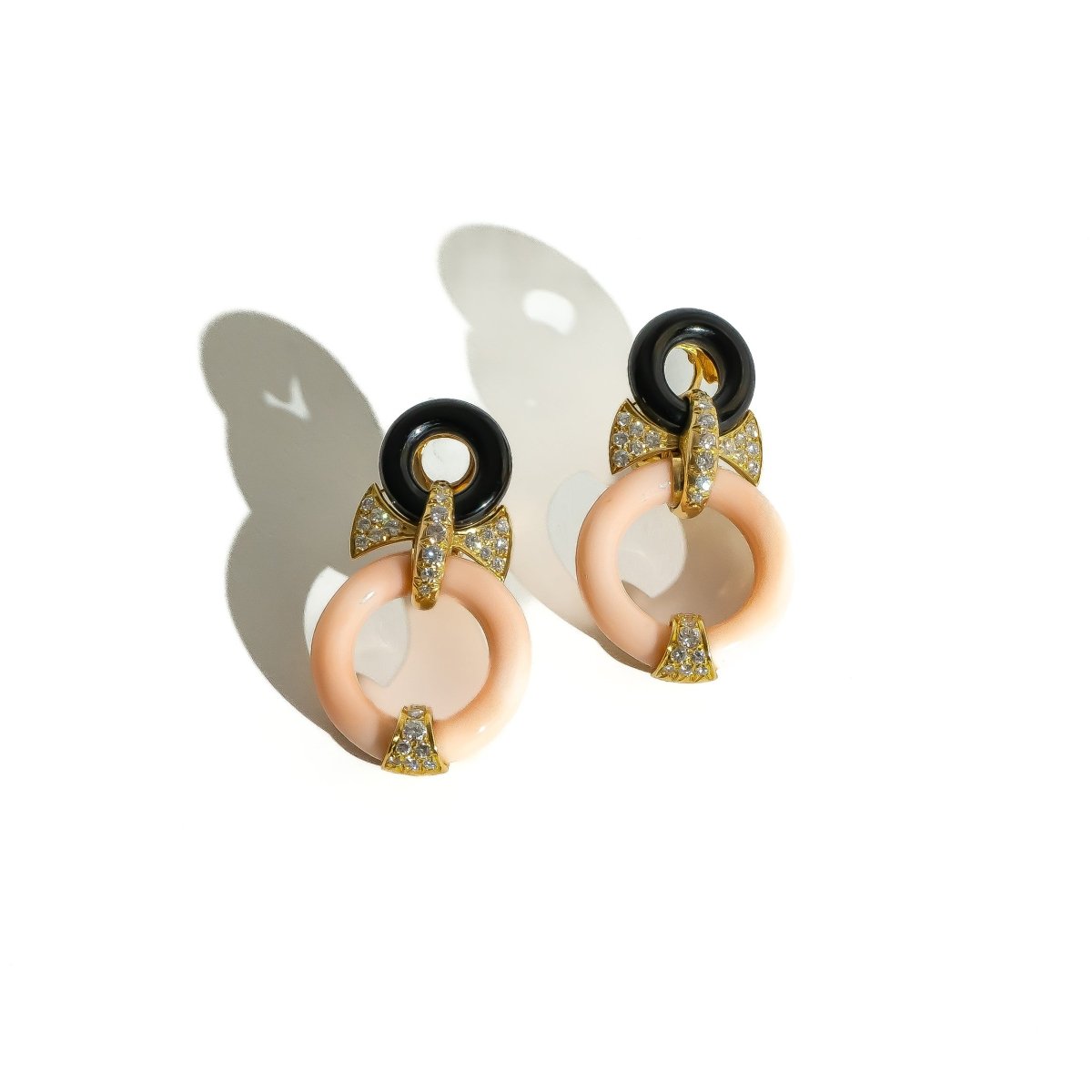 Boucles d'oreilles FRED en or jaune et corail - Castafiore