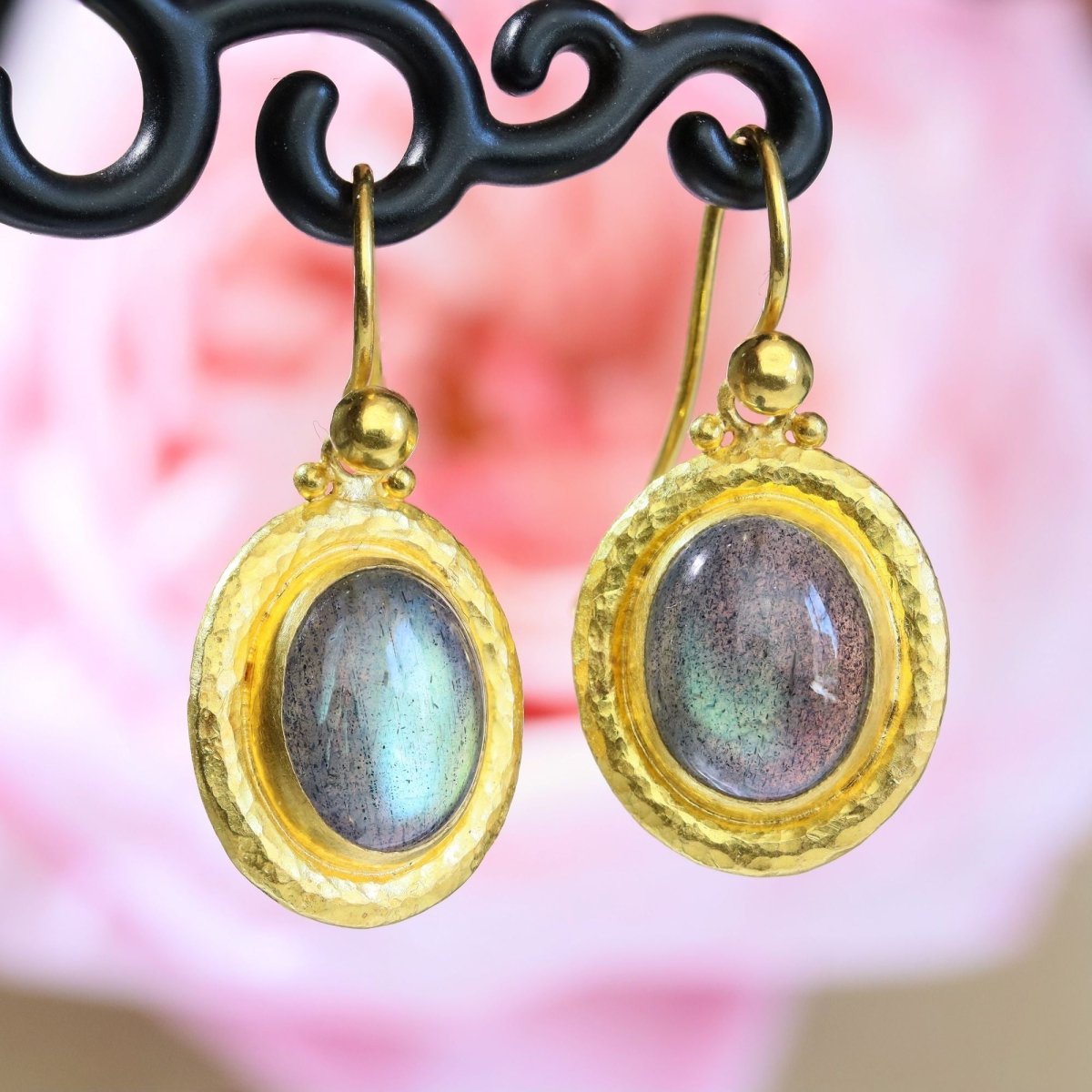 Earrings gold and labradorite Gurhan