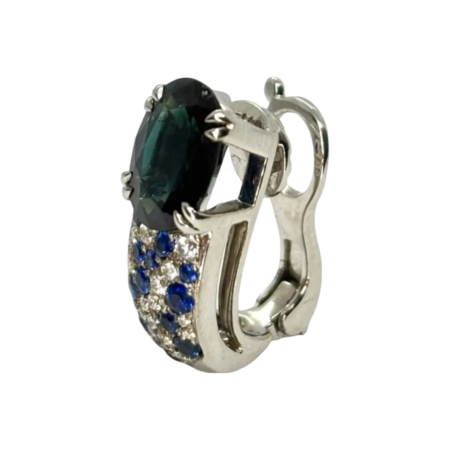 Boucles d'oreilles MAUBOUSSIN en or blanc saphir et diamants - Castafiore