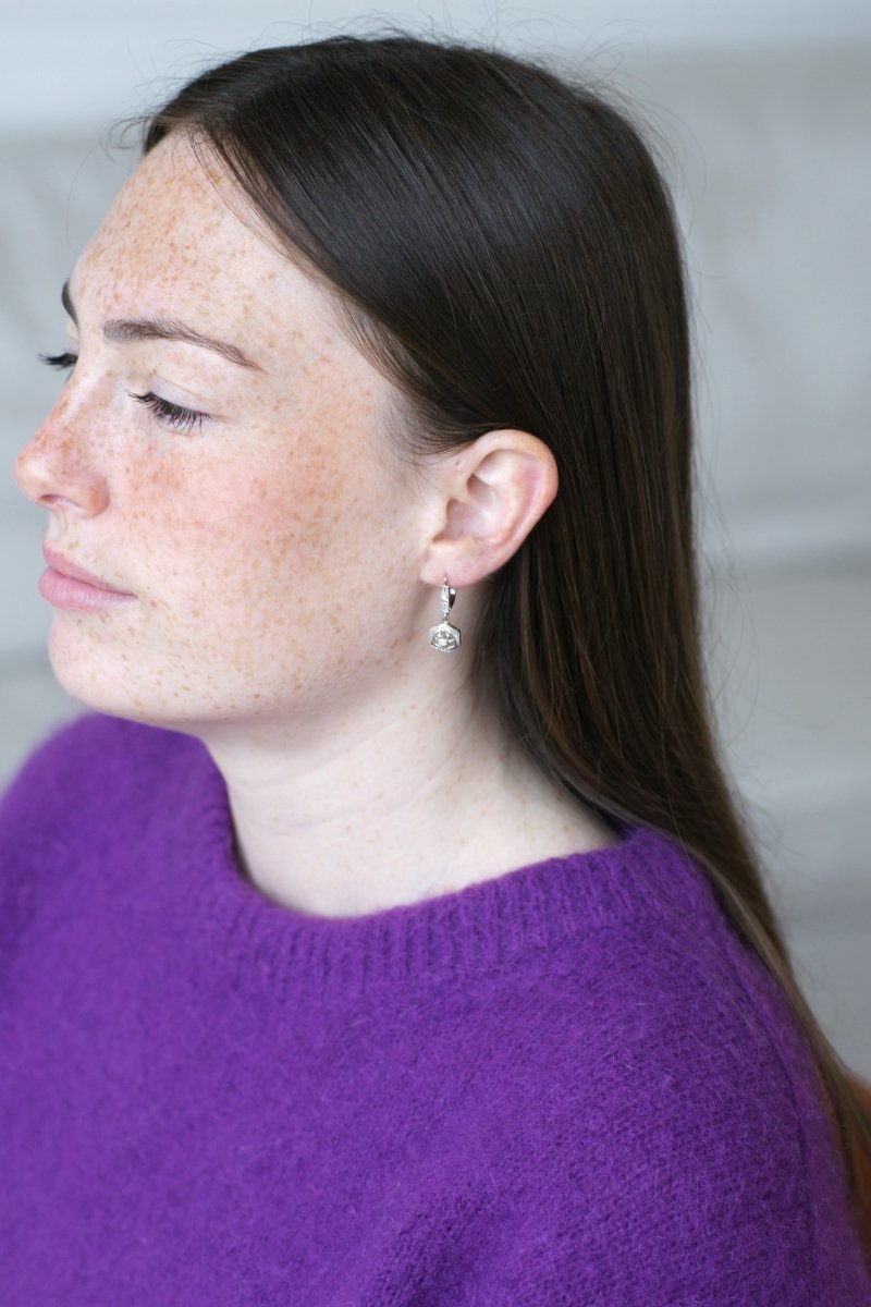 Boucles d'Oreilles Pendantes Art Deco Diamants - Castafiore