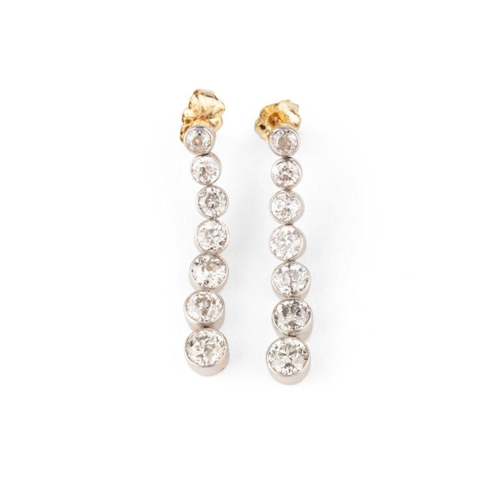 Boucles d'oreilles Pendantes Art déco en platine et diamants - Castafiore