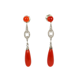 Boucles d'oreilles pendantes en or blanc, corail et diamant - Castafiore