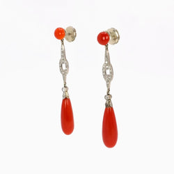 Boucles d'oreilles pendantes en or blanc, corail et diamant - Castafiore