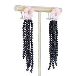 Boucles d'oreilles Pendantes en or blanc, corail, spinelles et diamants - Castafiore