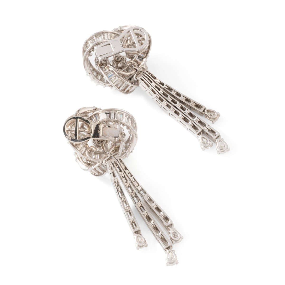 Boucles d'oreilles Pendantes en or blanc et diamants - Castafiore