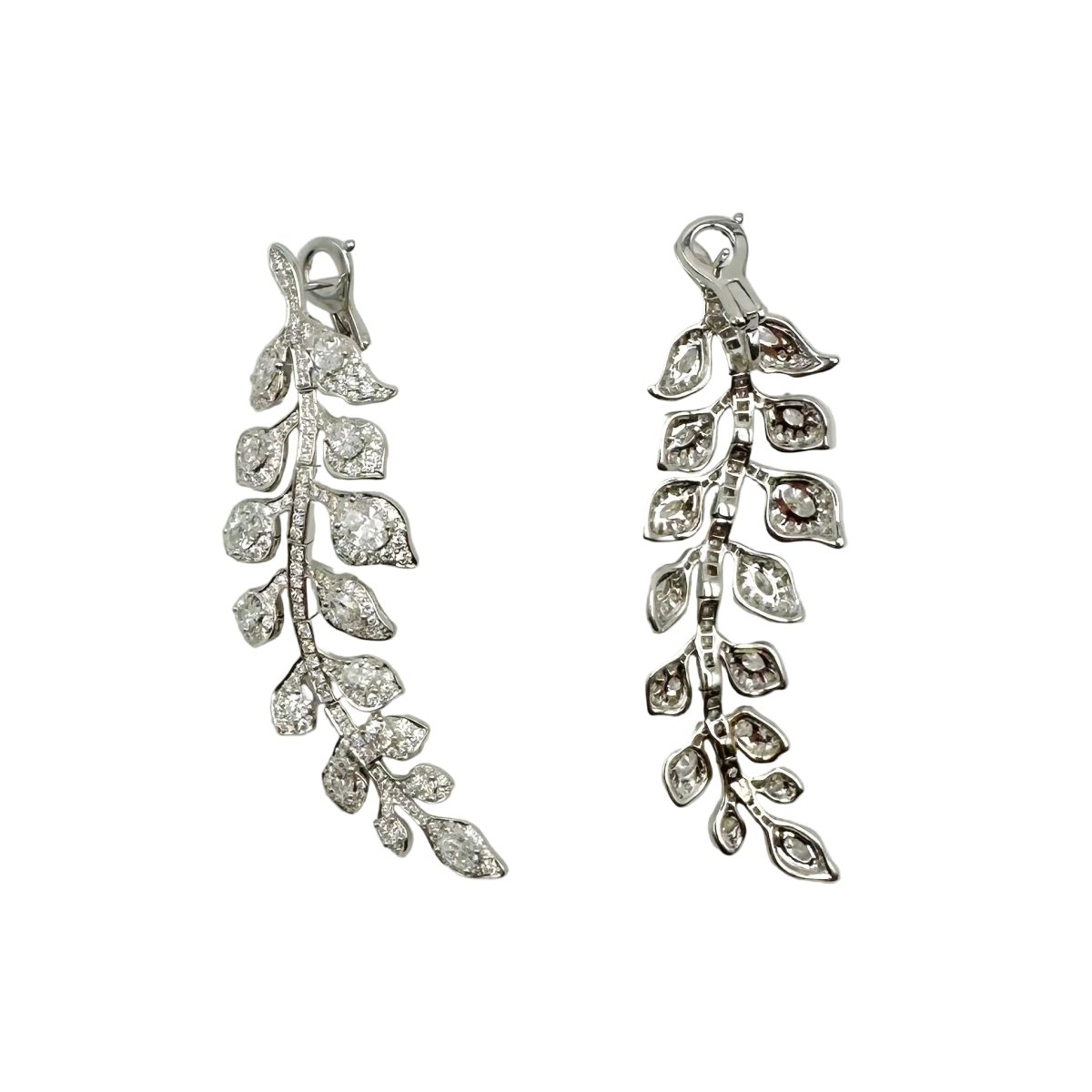 Boucles d'oreilles Pendantes en or blanc et diamants - Castafiore