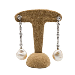 Boucles d'oreilles Pendantes en or blanc, perles et diamants - Castafiore