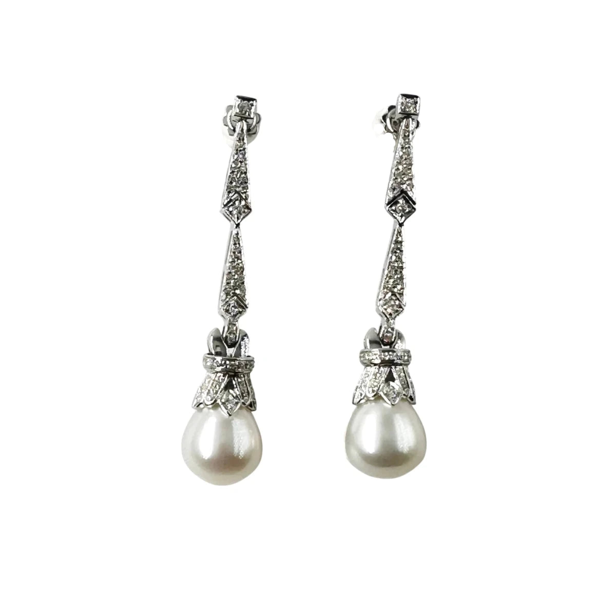 Boucles d'oreilles Pendantes en or blanc, perles et diamants - Castafiore