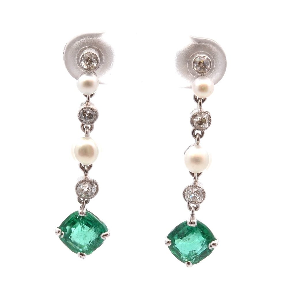Boucles d'oreilles Pendantes en or blanc, platine, émeraudes, perles et diamants - Castafiore