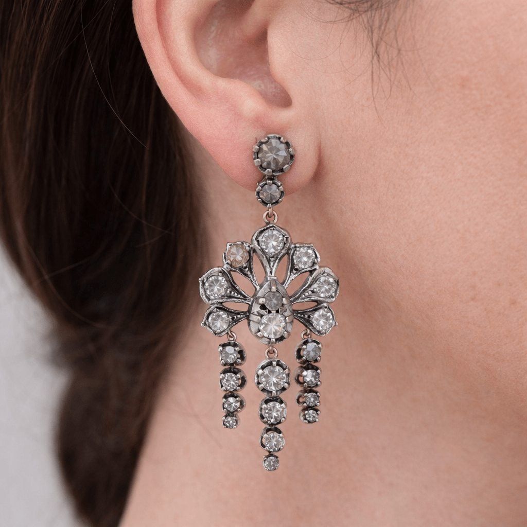 Boucles d'oreilles Pendantes en or jaune, argent et diamants - Castafiore