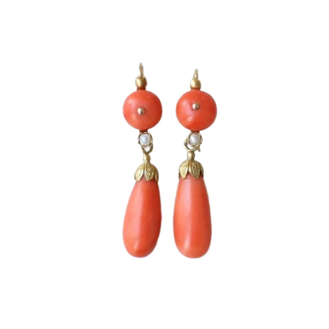 Boucles d'Oreilles Pendantes en or jaune, corail et perle - Castafiore