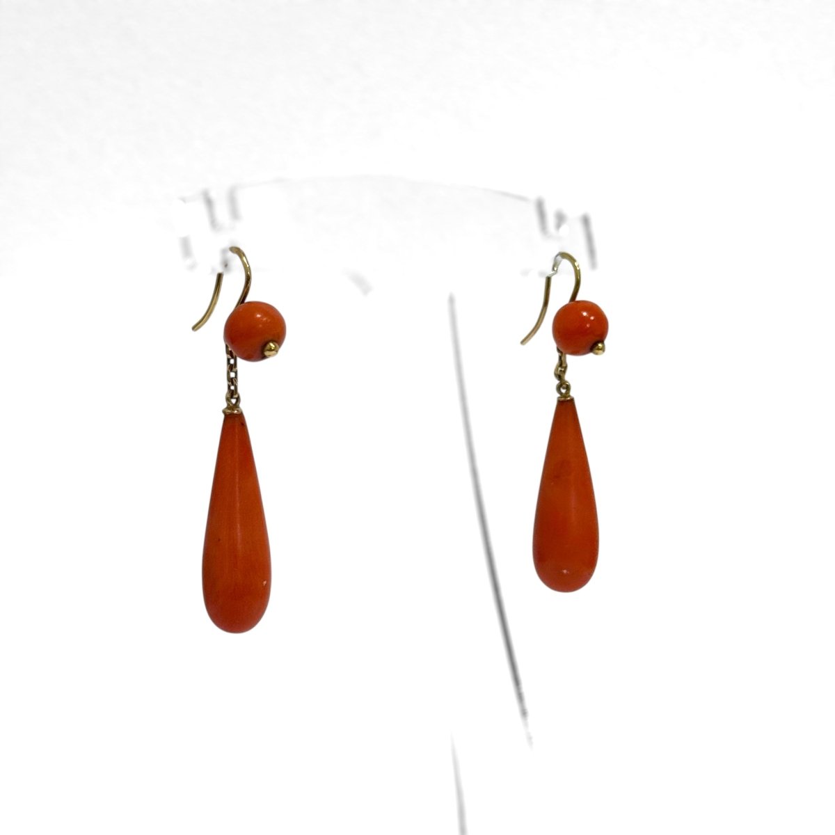 Boucles d'oreilles Pendantes en or jaune, corail et perles - Castafiore