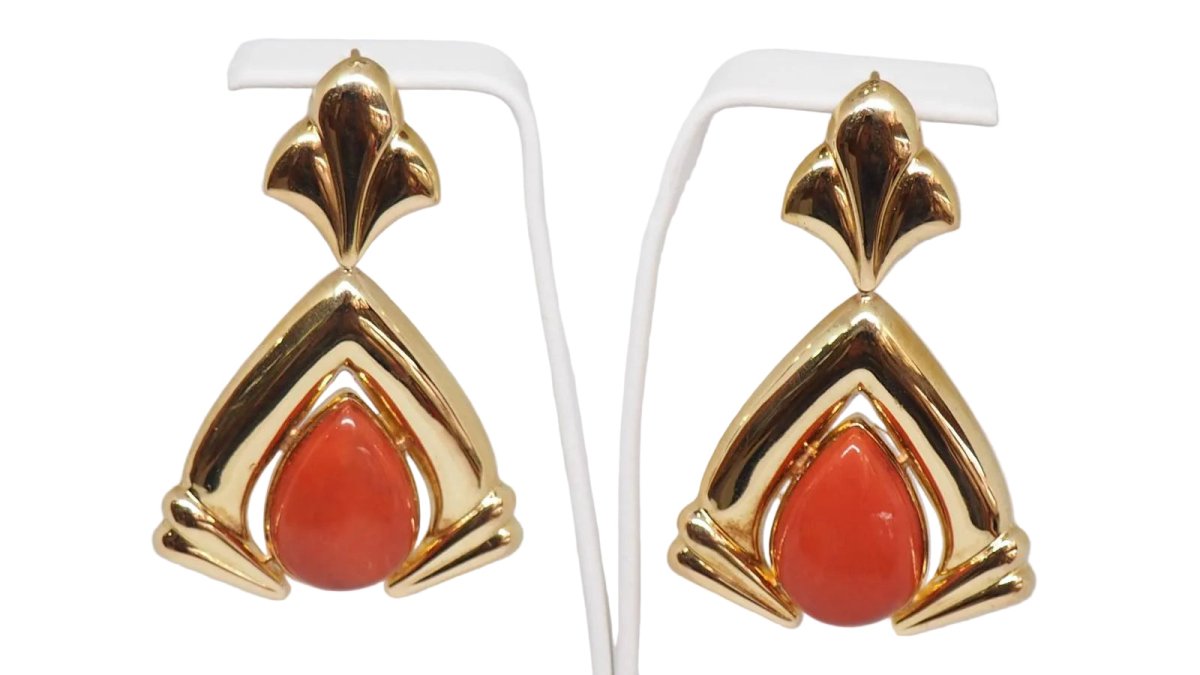 Boucles d'oreilles Pendantes en or jaune et corail - Castafiore
