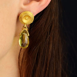 Earrings matte gold and faceted lemon quartz